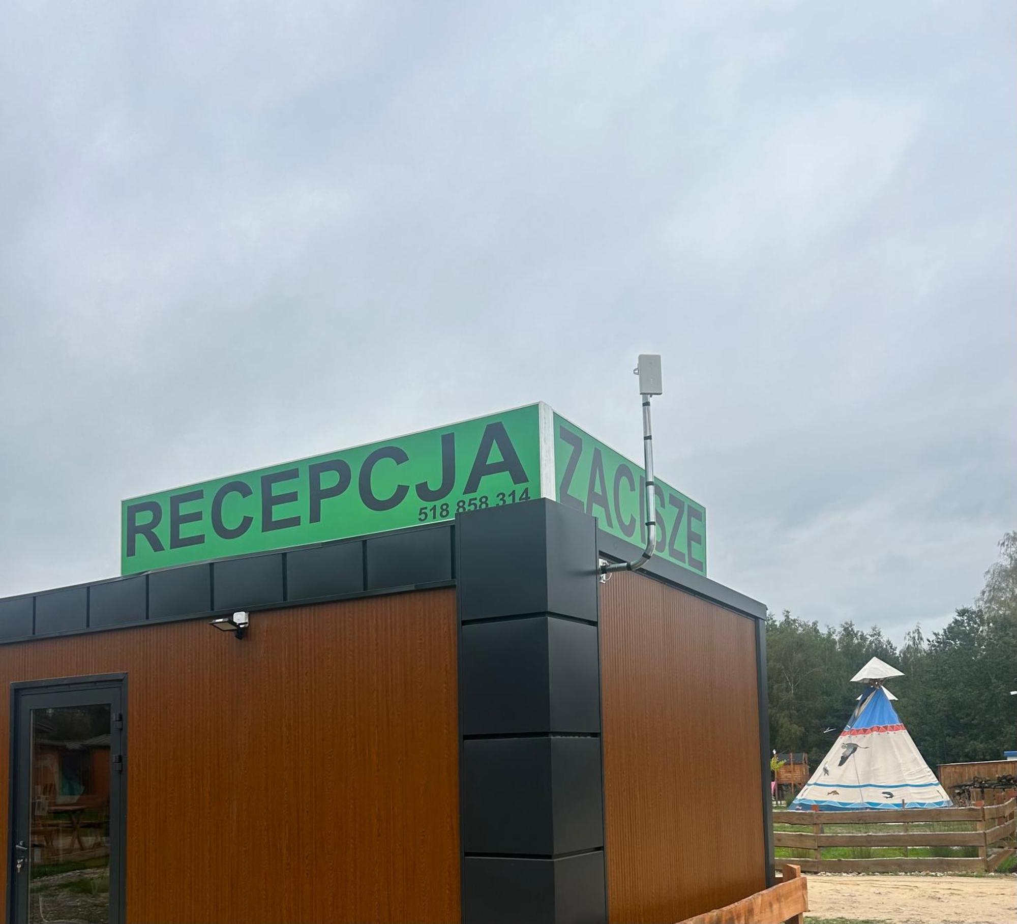 Zacisze Obok Suntago Park Hotel Grabce-Towarzystwo Екстериор снимка